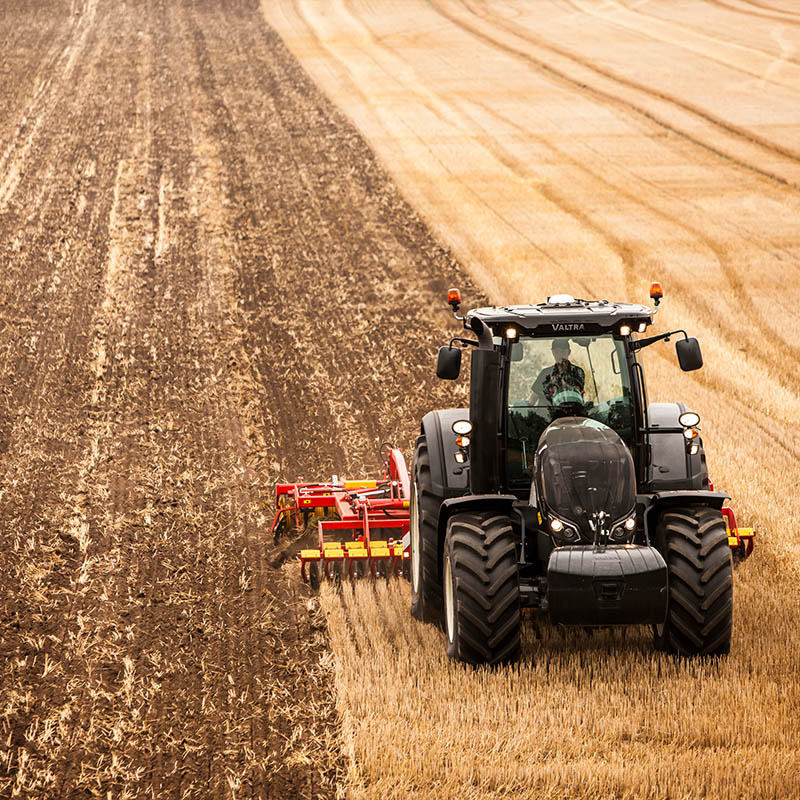 Tractor Línea S - Valtra