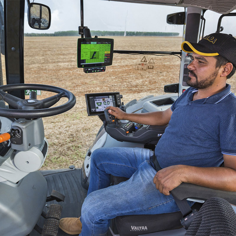valtra-s4-fuse.jpg